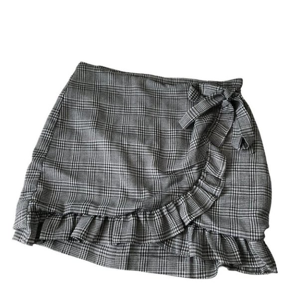 Honey Belle  Gingham Wrap Skirt - Picture 1 of 8
